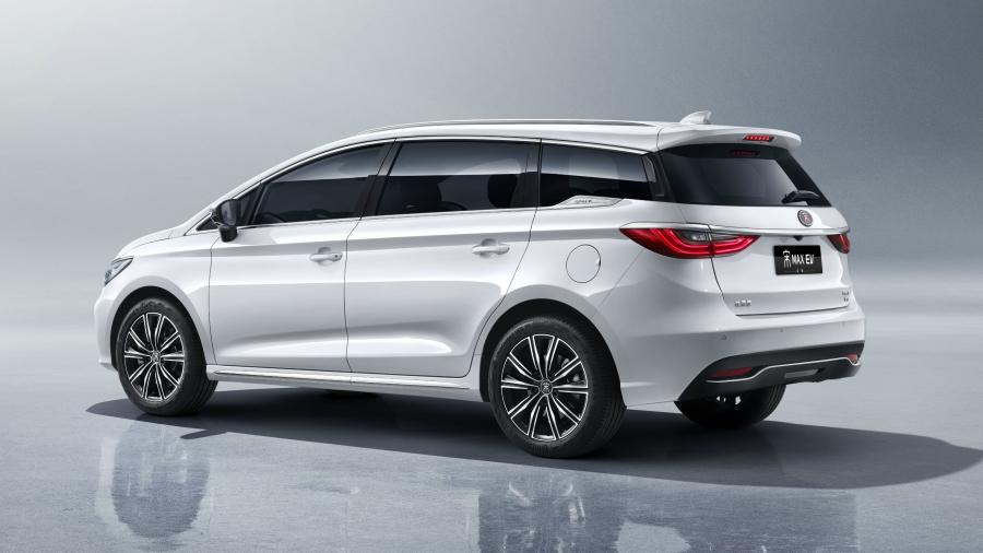  BYD Song Max EV 2019 года  (фото 2 из 2)